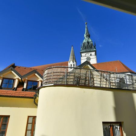 Apartmany Na Namesti 85 Йиндржихув-Градец Номер фото