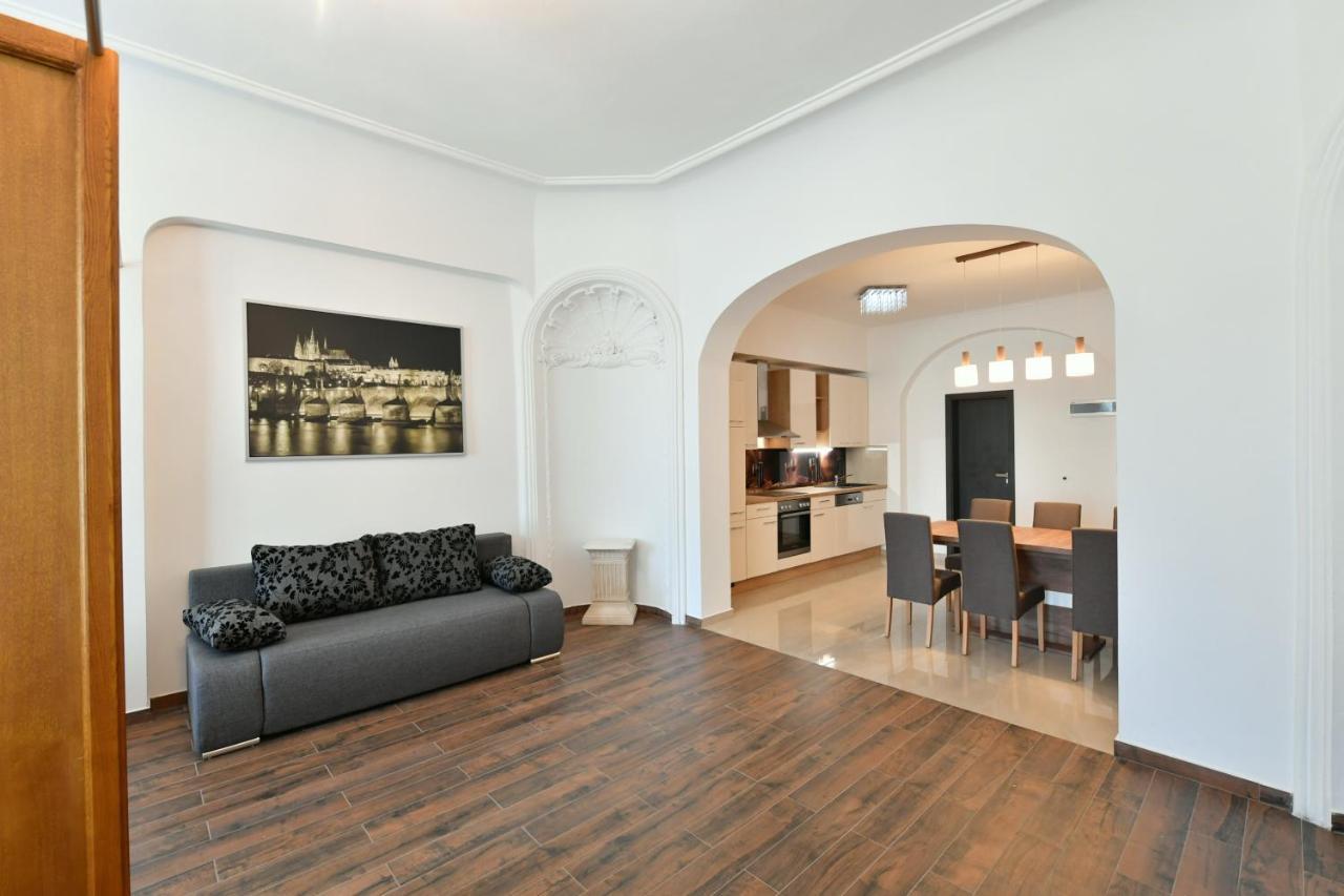 Apartmany Na Namesti 85 Йиндржихув-Градец Экстерьер фото