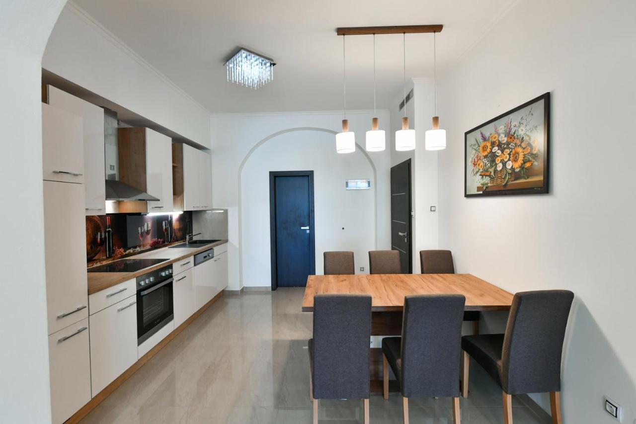 Apartmany Na Namesti 85 Йиндржихув-Градец Экстерьер фото