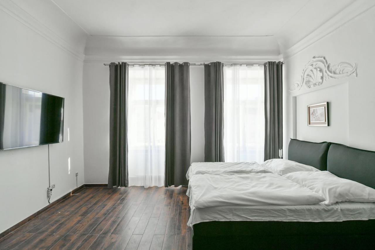 Apartmany Na Namesti 85 Йиндржихув-Градец Экстерьер фото