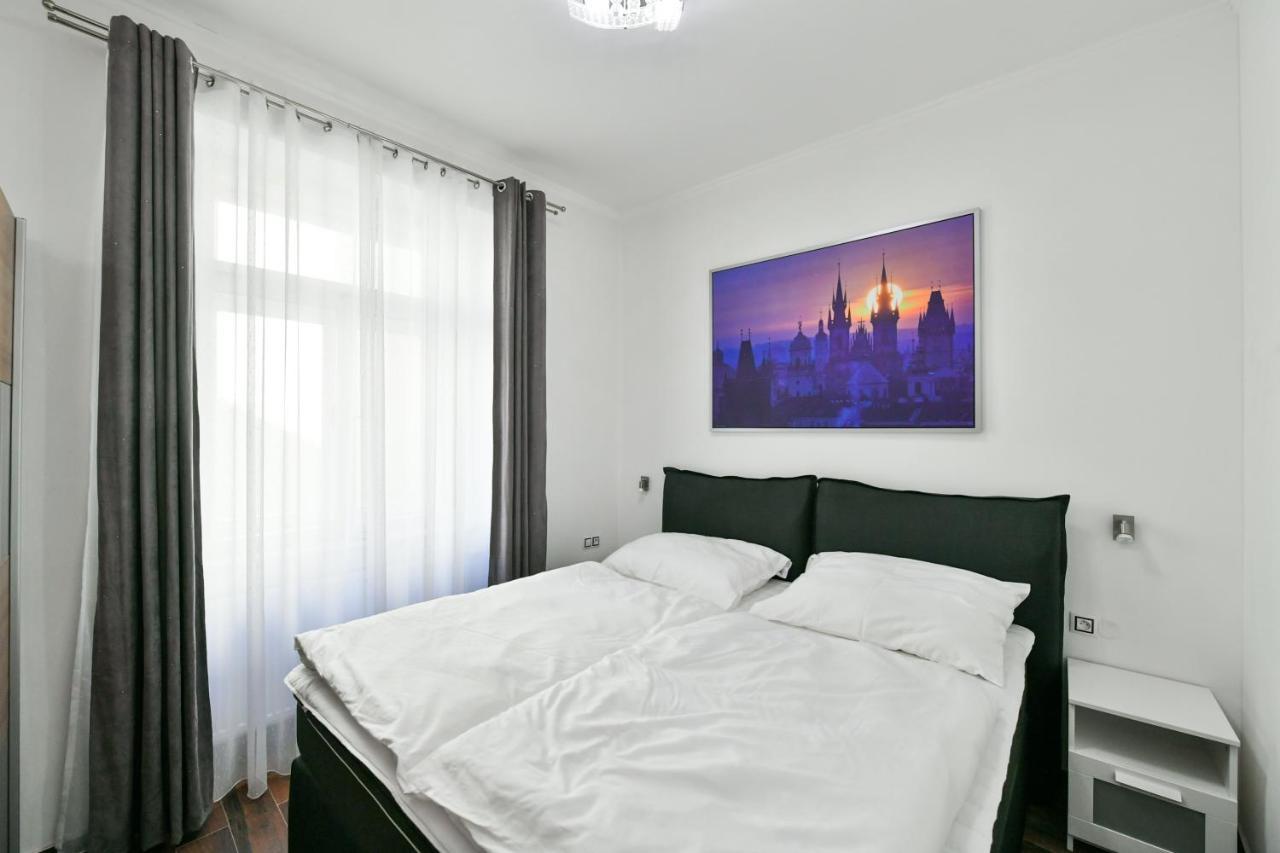 Apartmany Na Namesti 85 Йиндржихув-Градец Экстерьер фото