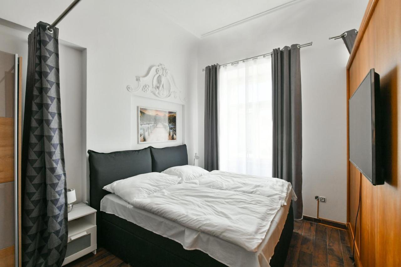 Apartmany Na Namesti 85 Йиндржихув-Градец Экстерьер фото