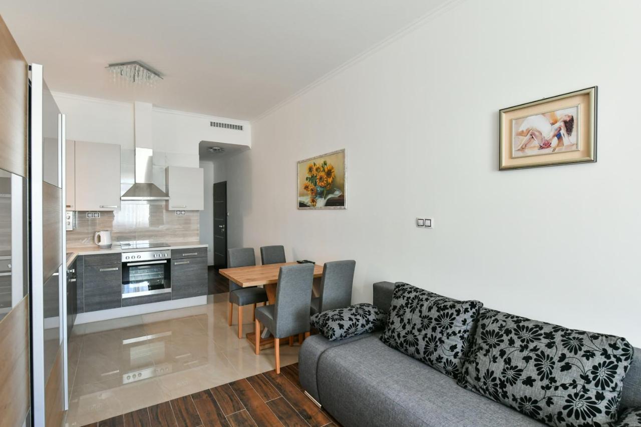 Apartmany Na Namesti 85 Йиндржихув-Градец Экстерьер фото