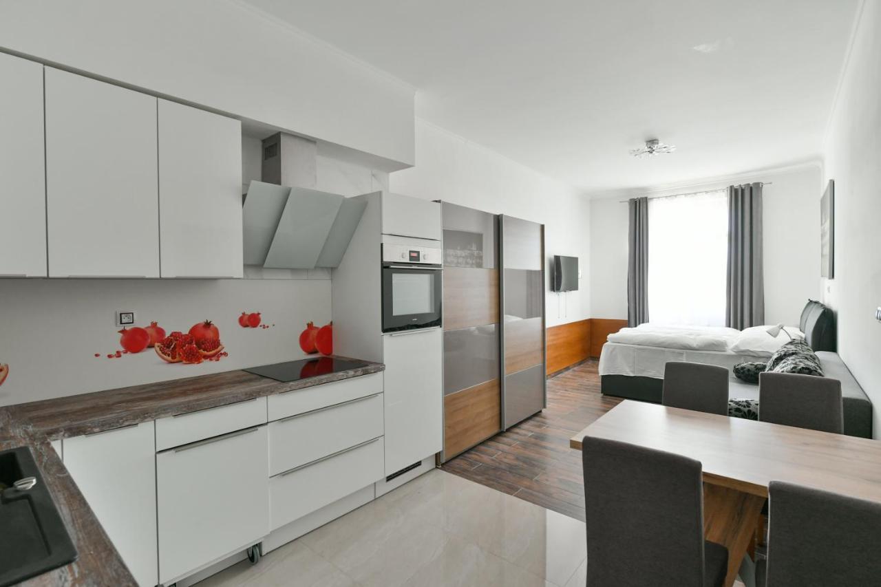 Apartmany Na Namesti 85 Йиндржихув-Градец Экстерьер фото