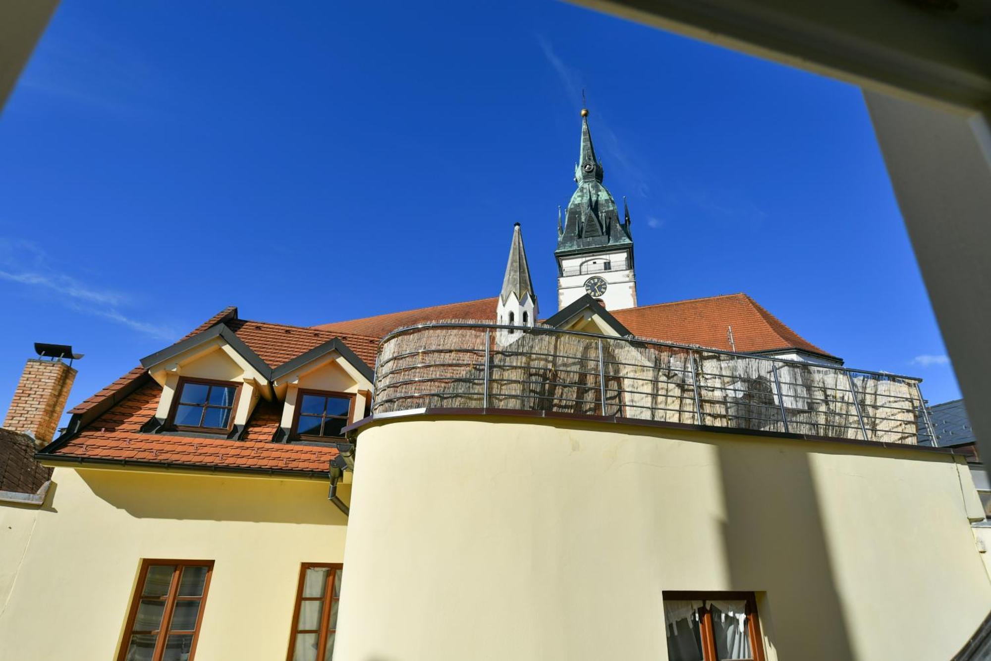Apartmany Na Namesti 85 Йиндржихув-Градец Номер фото